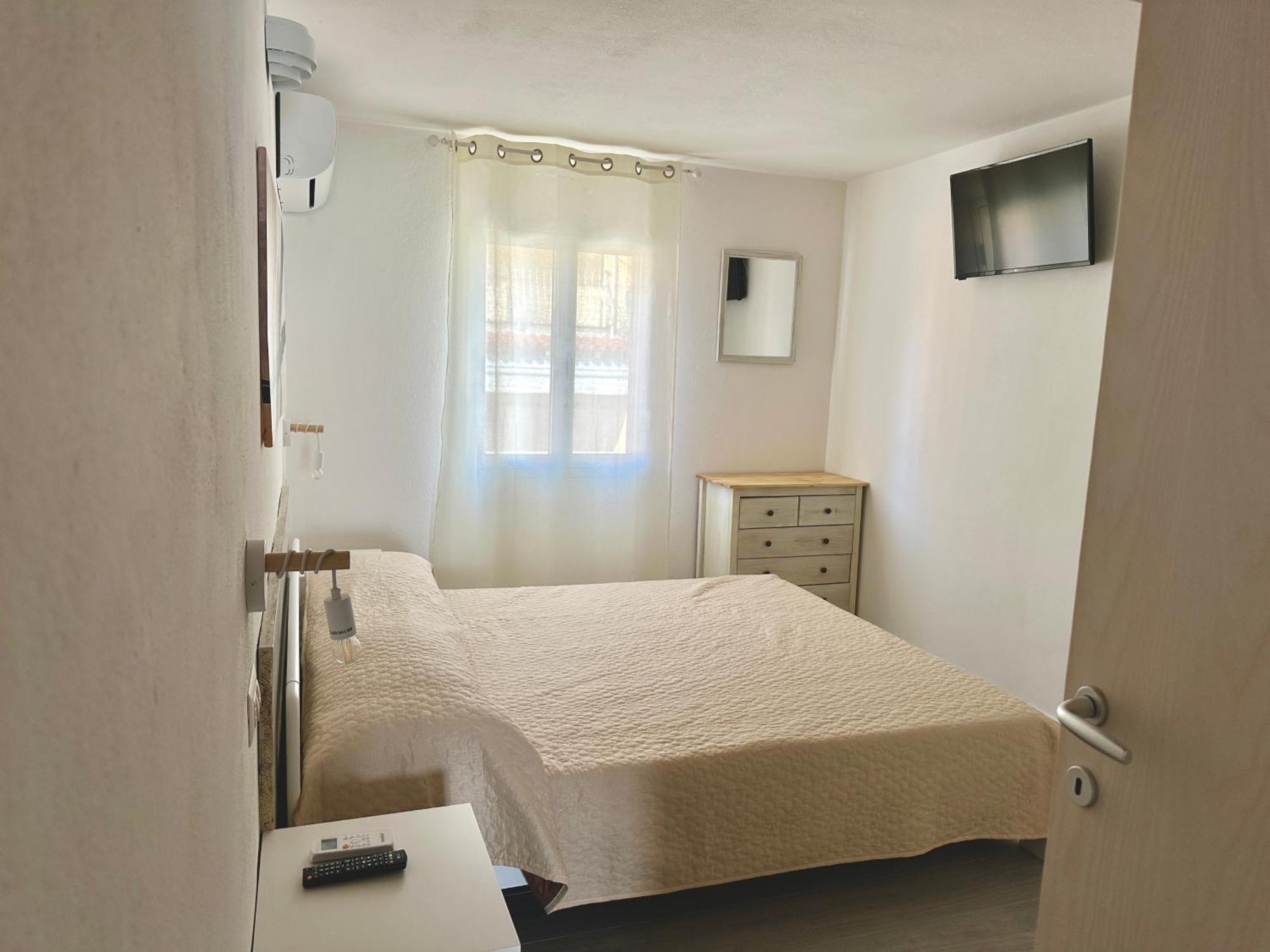 Approdo Apartments Изола-Росса Экстерьер фото